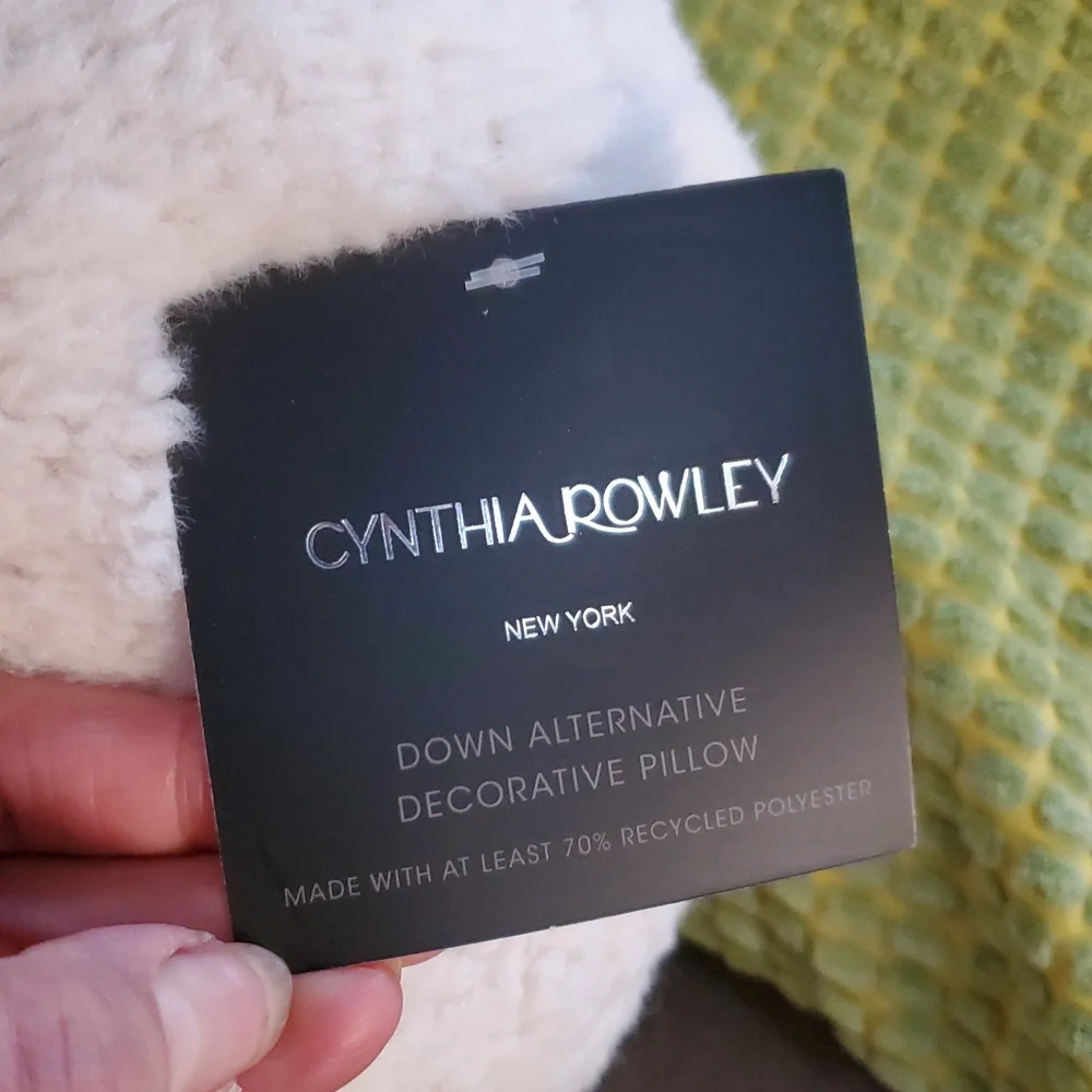 Cynthia Rowley Sherpa Skeleton Skull Throw Pillow 15x18 NWT